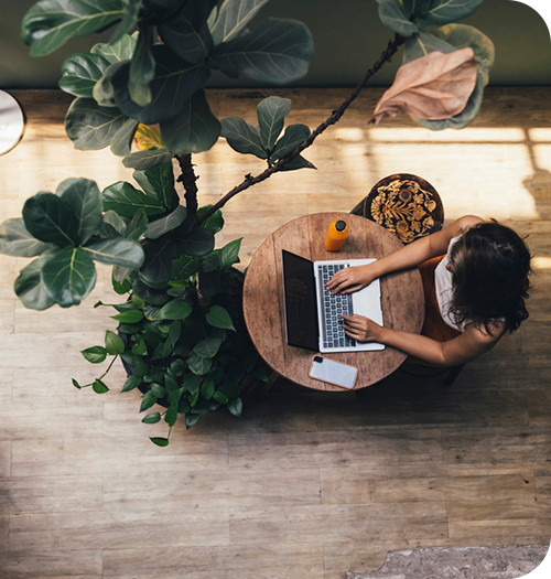 businesswoman-writing-report-on-laptop-right